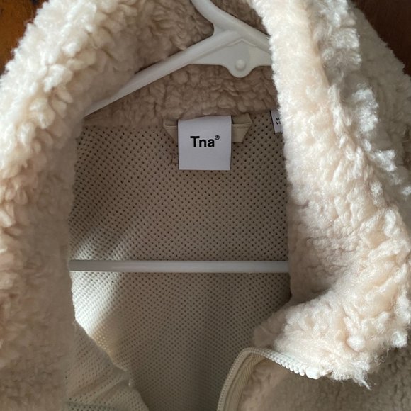 Fleece Vest TNA - Never worn - New - Picture 3 of 3